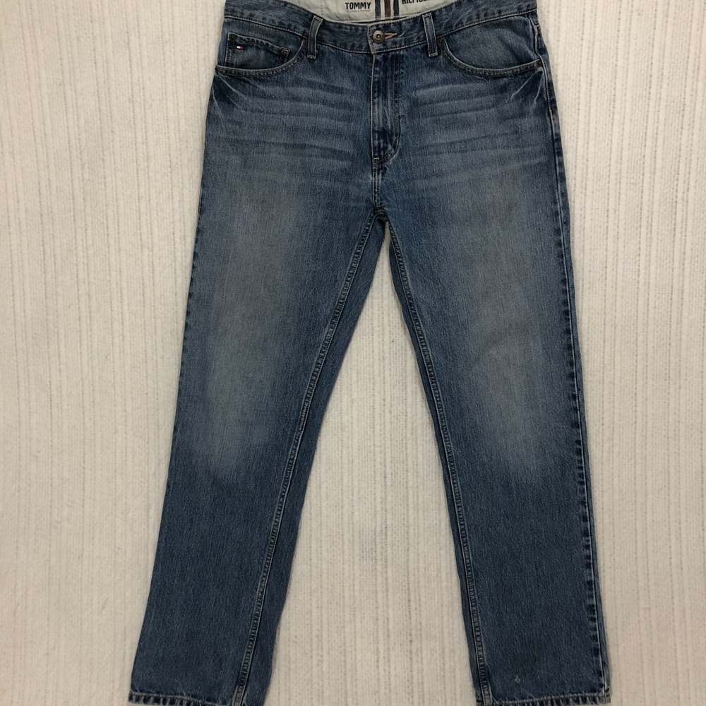 Tommy Hilfiger Classic Straight Leg Jeans Medium Wash Blue Denim 32x32 Mens